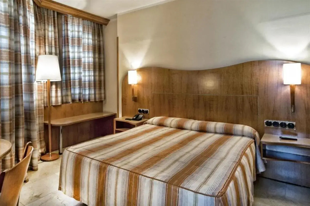Hotel Aristol