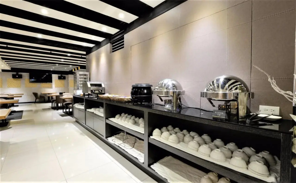 J-HOTEL