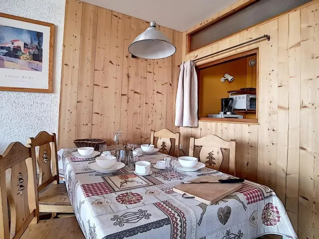 Appartement Les Menuires, 2 pièces, 5 personnes - FR-1-344-341