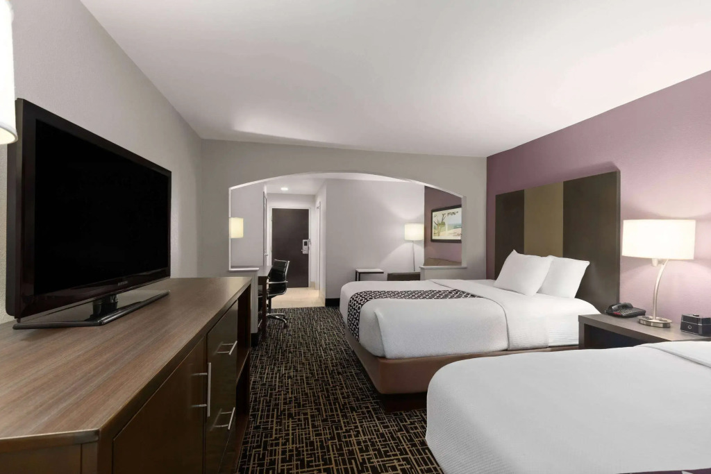 La Quinta by Wyndham Snellville - Stone Mountain
