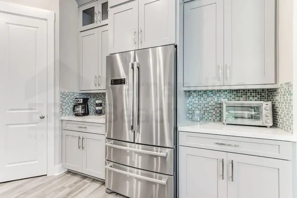 2206 Shell Cove Circle