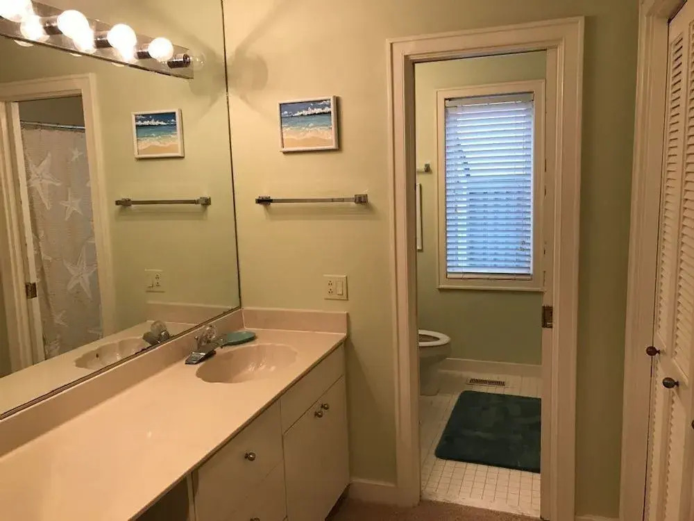 6506 A Oceanfront - 4 Br Cottage