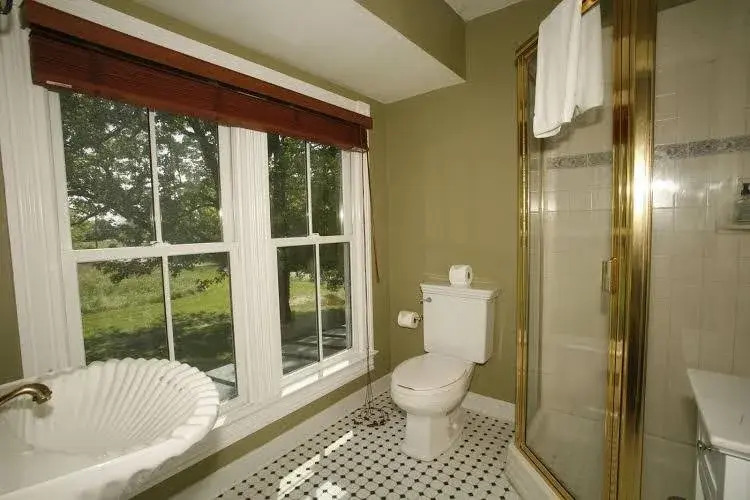 George Brooks House B&B