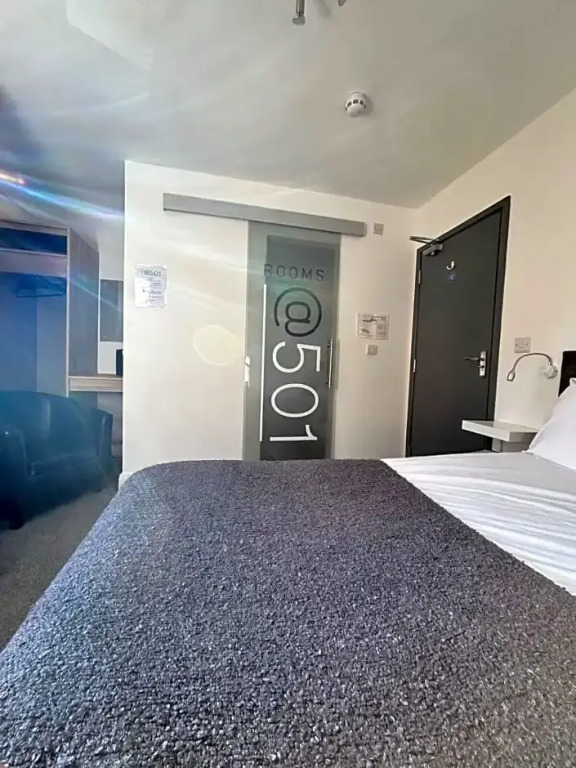 OYO Rooms Kingswood
