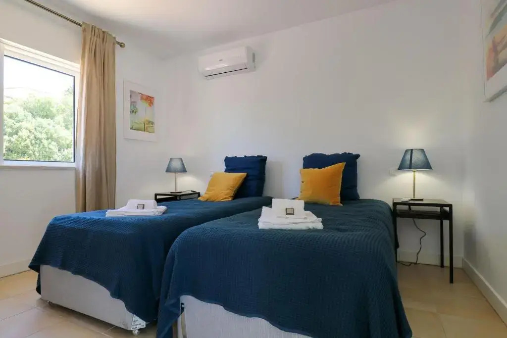 LovelyStay - Divine 3BDR Duplex House w/ Pool & Garden