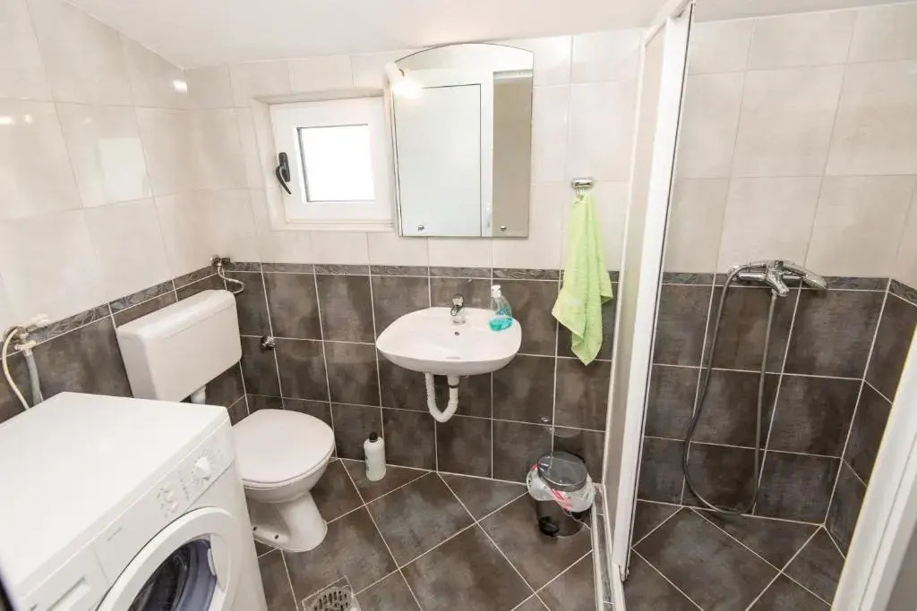 Apartment Prcanj