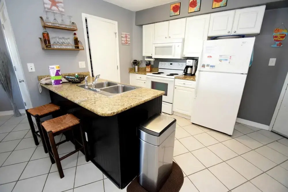 Harbour Place 503 - 2 Br Condo