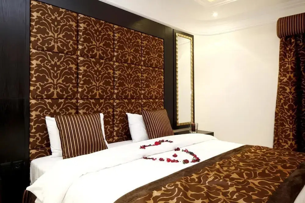 Hayatt Home Hotel