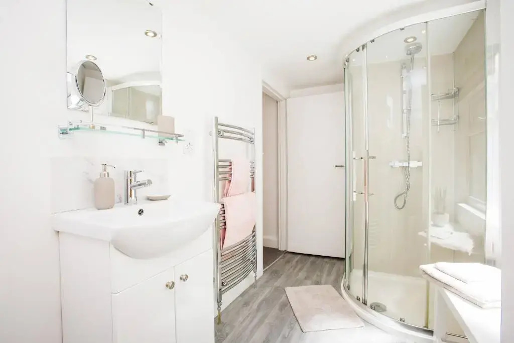 Victoria Apartment 1