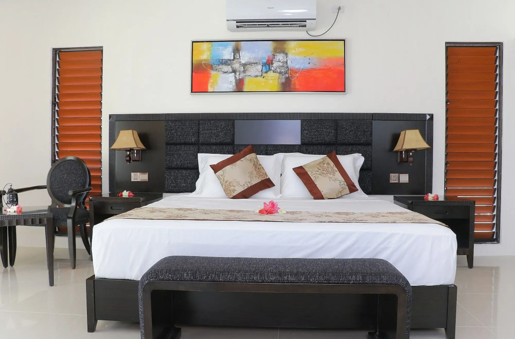 Nila Beach Resort