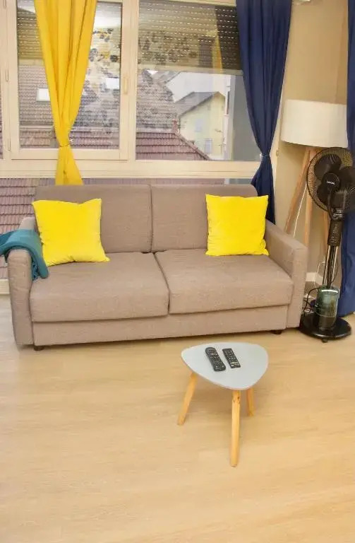 Appartement Entre Genève Et Chamonix Au Pied Des Montagnes