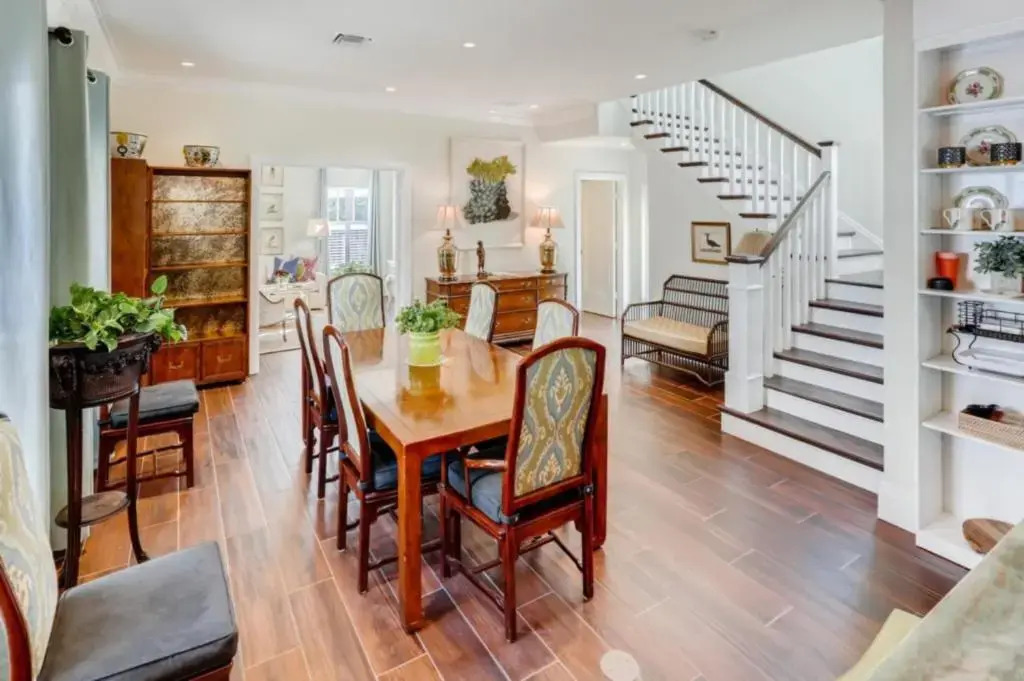 The Pink House - Bask in Style Steps from the Convention Center
