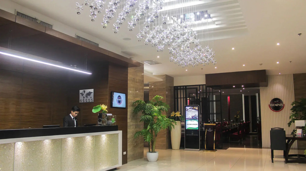 Brentwood Suites