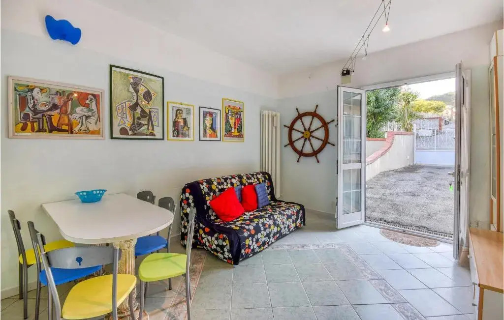 Lovely Home In Rapallo With Outdoor Swimming Pool