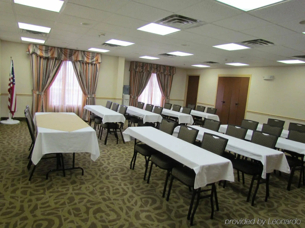 Holiday Inn Express Hotel and Suites Harrington - Dover Area by IHG