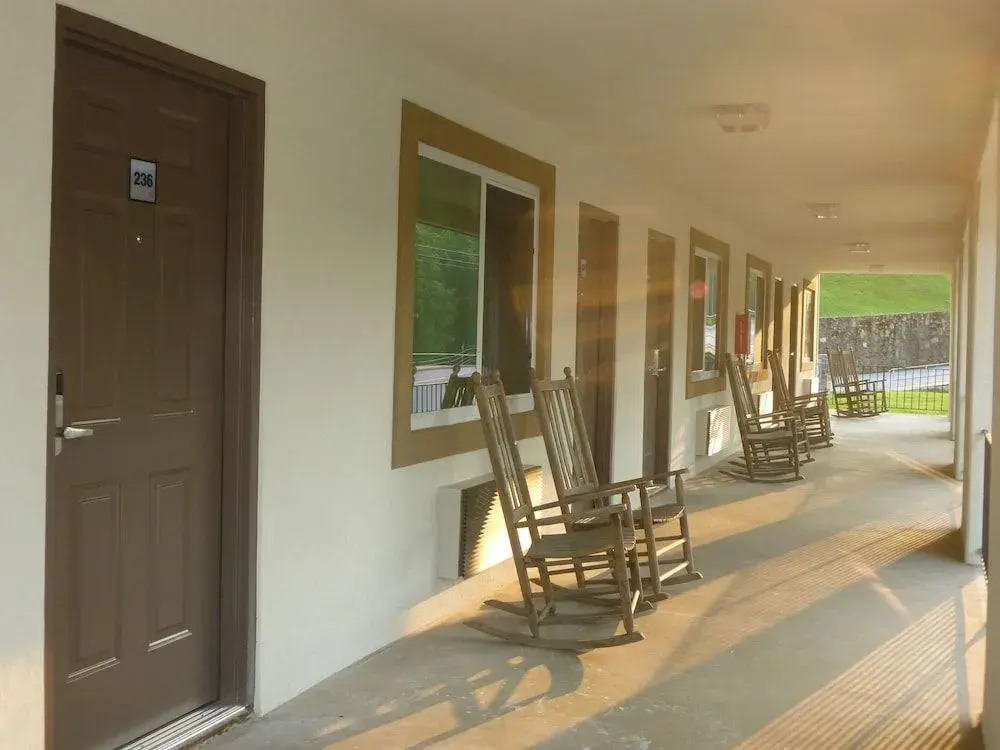 Blue Ridge Inn