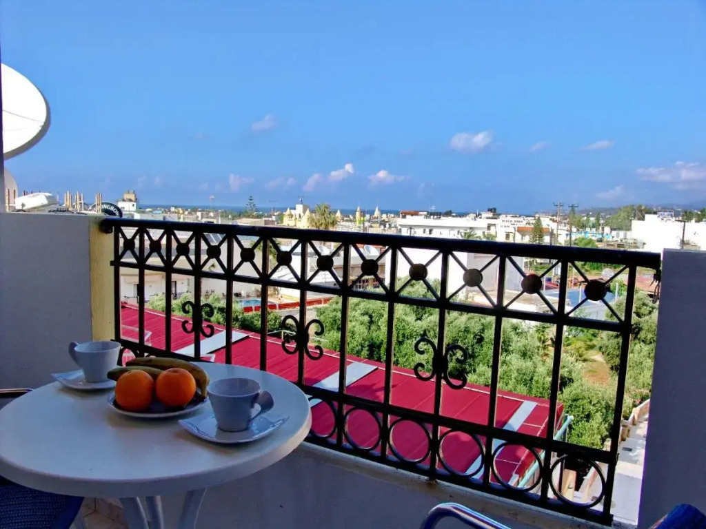 Irida Aparthotel Malia by Estia