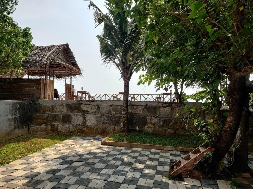Shalom Beach Residency