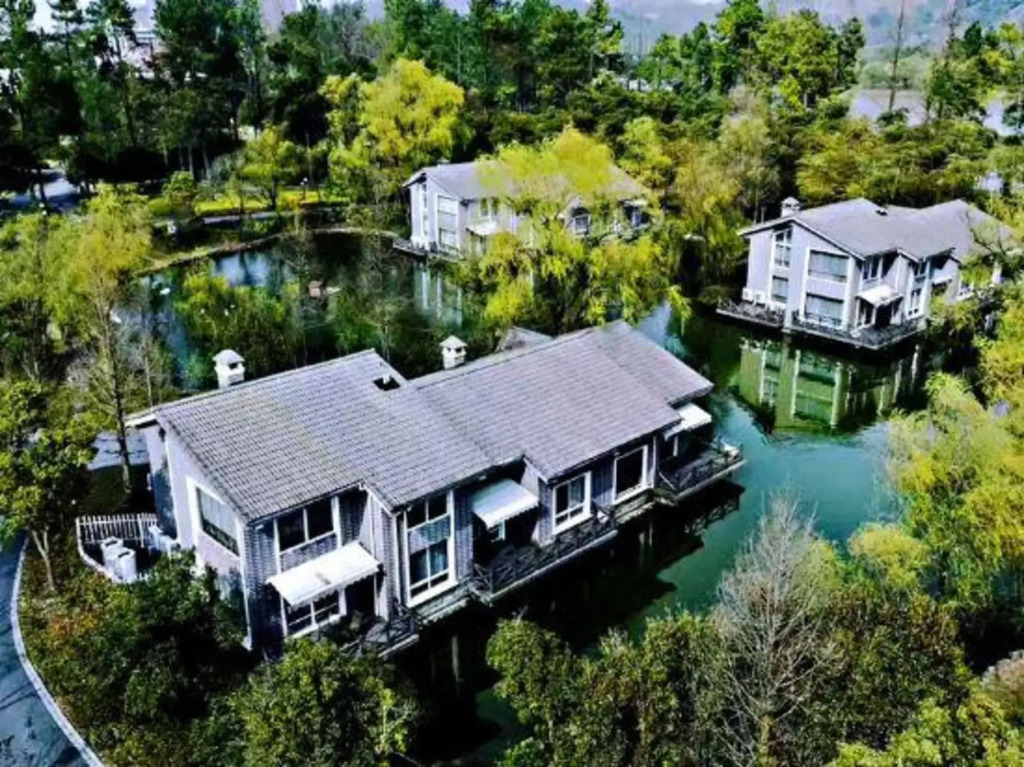 Weisheng Xiangyi Hotel (Xiangyi Building)
