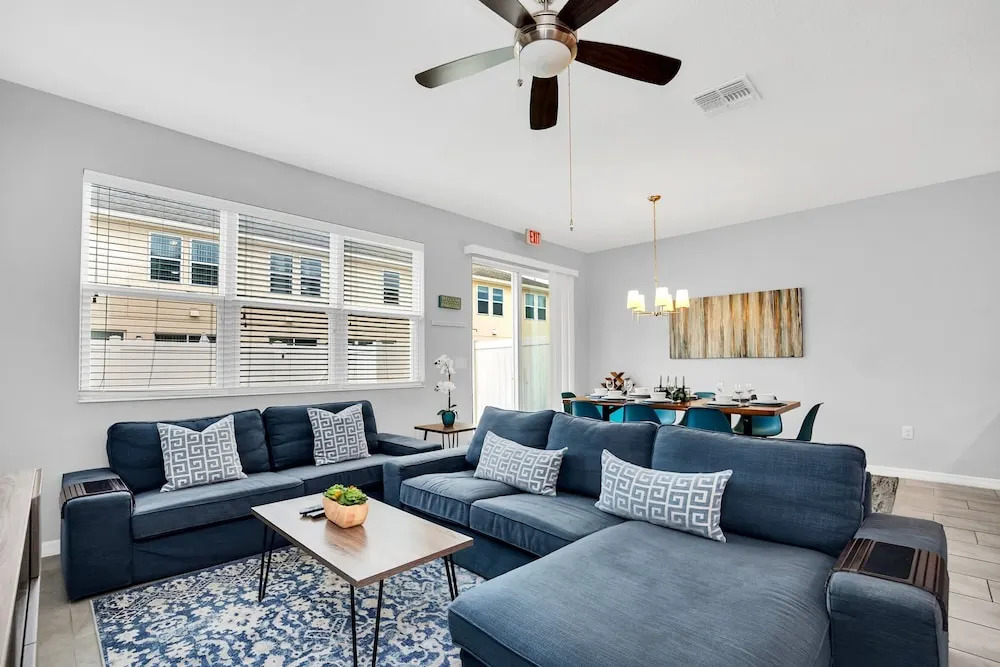 Charming Chalet at Compass Bay Cb101