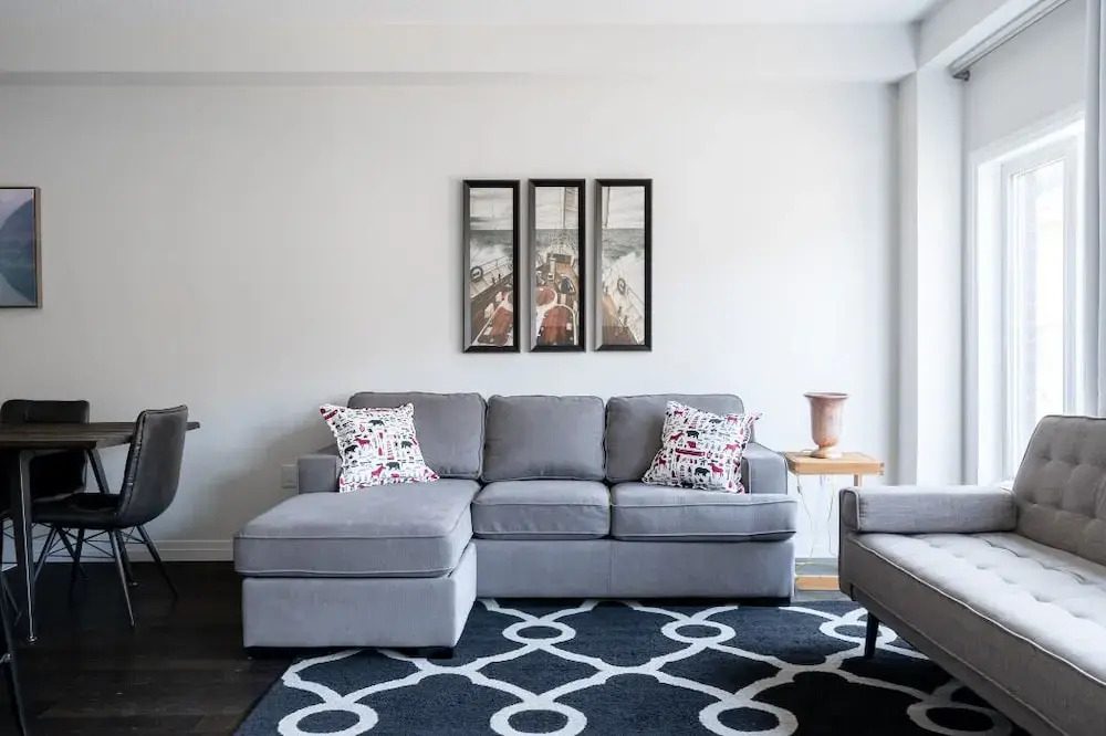 Deluxe Three Bedroom Townhouse