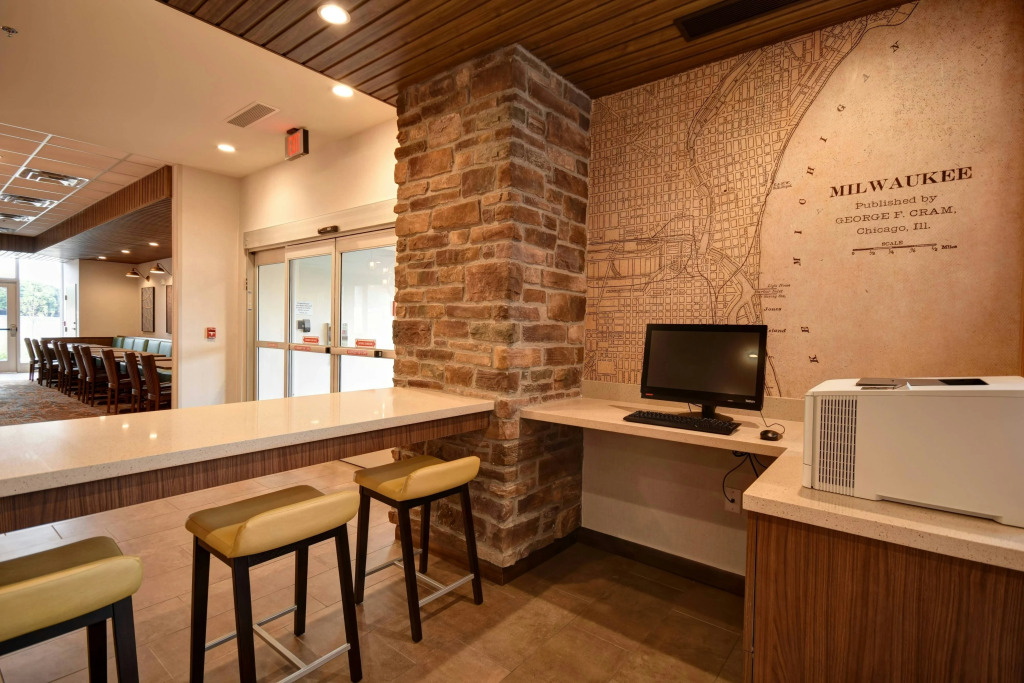 Fairfield Inn & Suites by Marriott Milwaukee North