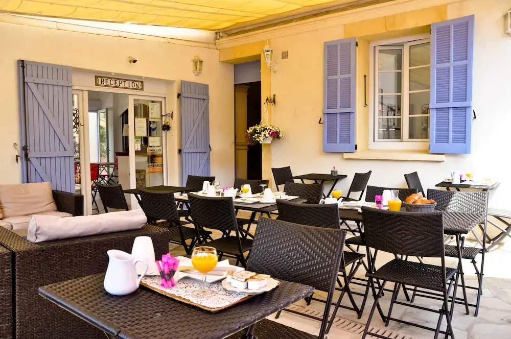 Hôtel LEscale Au Soleil