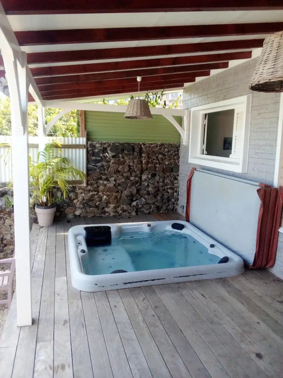 Apartment With one Bedroom in Le Vauclin, With Wonderful sea View, Enc