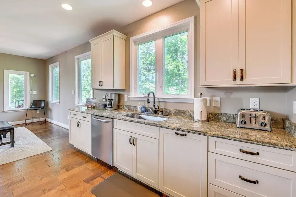 Lake Anna Home w/ Dock & Private Shoreline!
