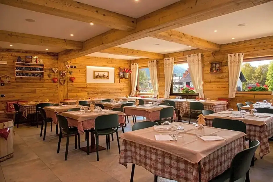 Alpen Chalet - Charme Mountain Hotel