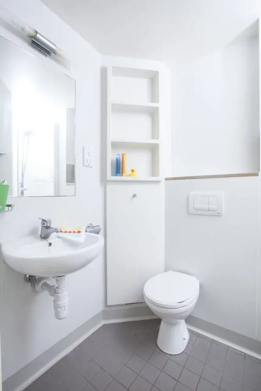 Ensuite Studios in Kings Cross