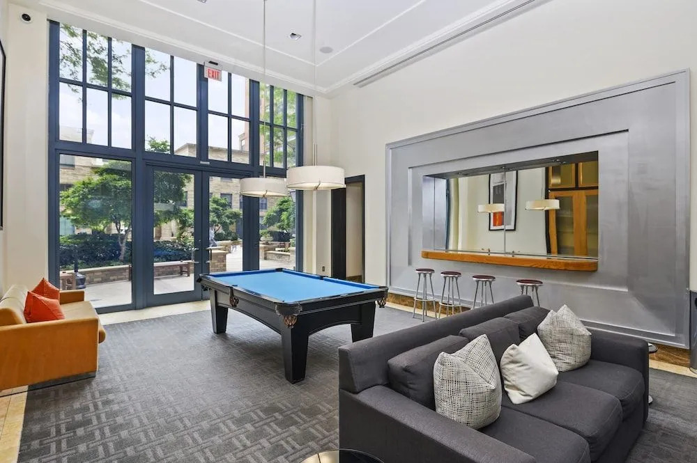 Splendid Condo In Pentagon City