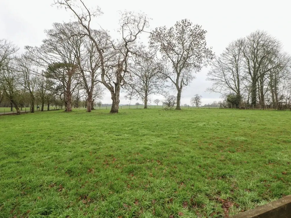 South Lodge - Longford Hall Farm Holiday Cottages