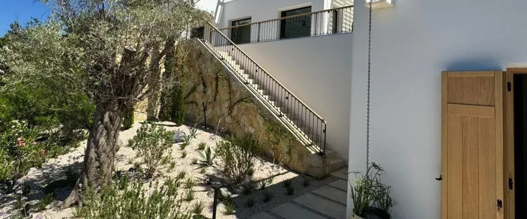 Villa Ankinára in Urla by Izmir