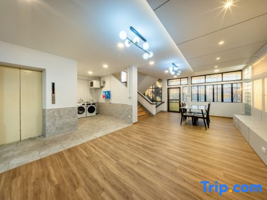 Thap Kaeo Poshtel City Center Korat