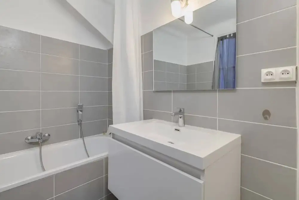 Marseille T1 all Comfort for 2 People