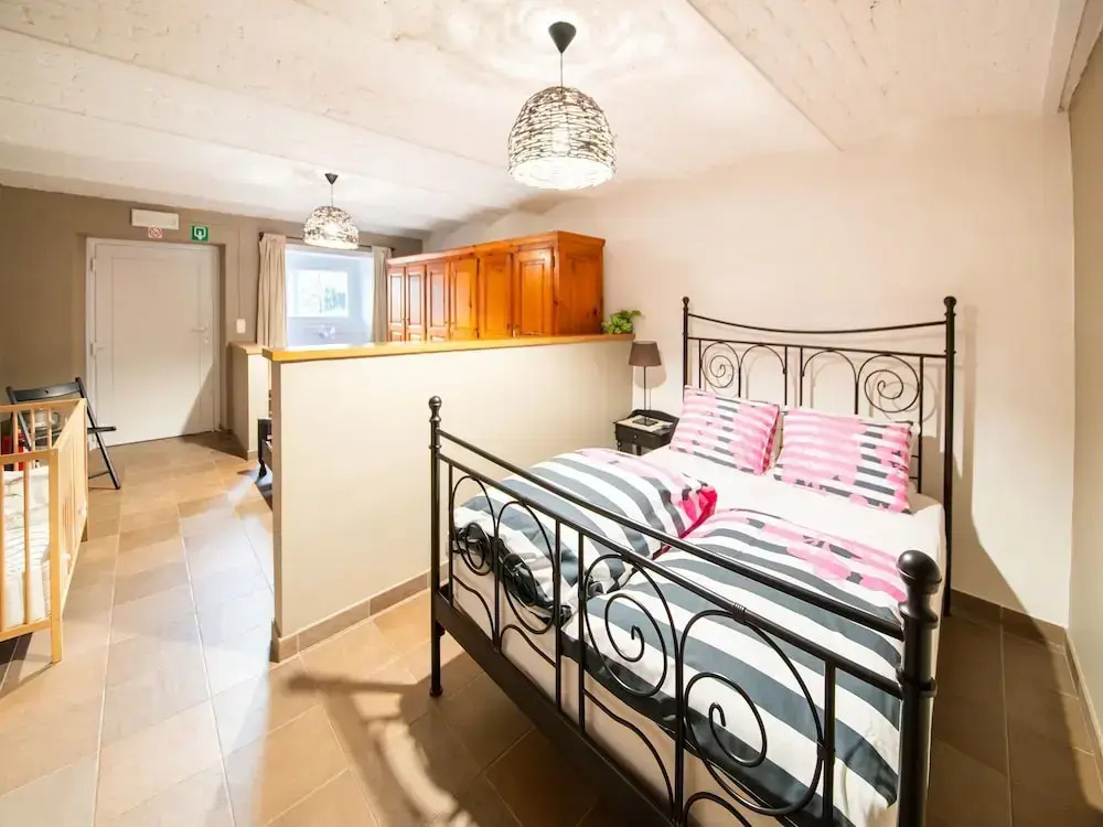 Test Property Beautiful holiday home near Vielsalm with rural view