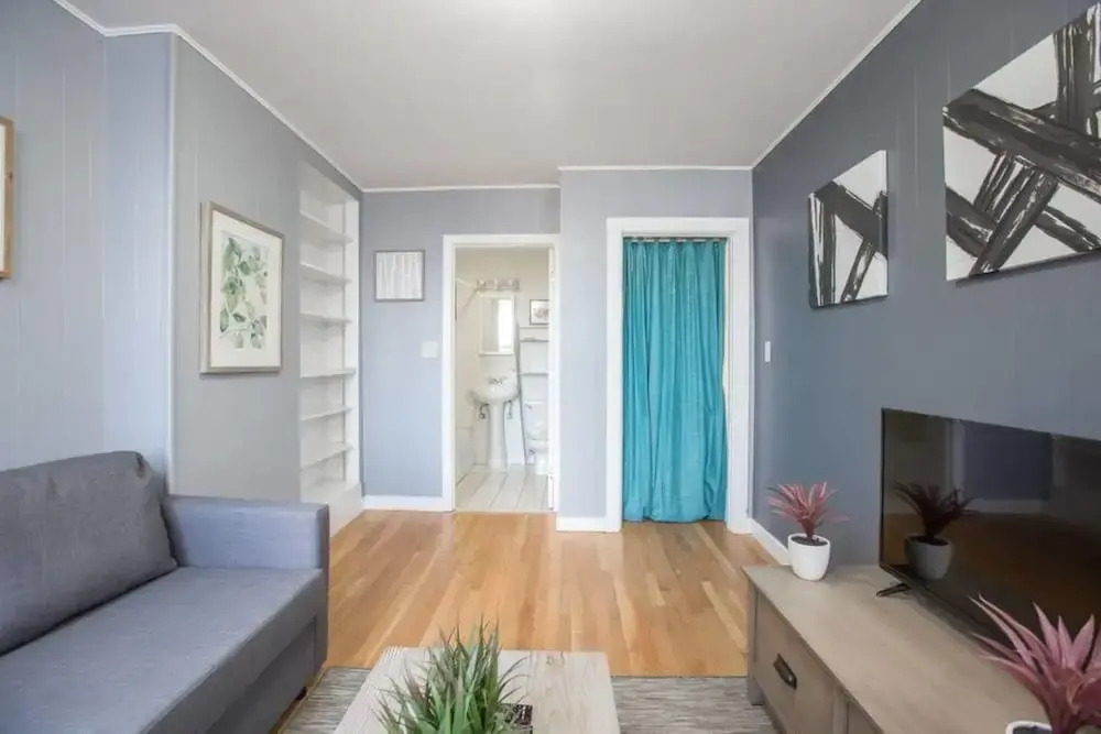 Charming 2BR in the Heart of Little Italy