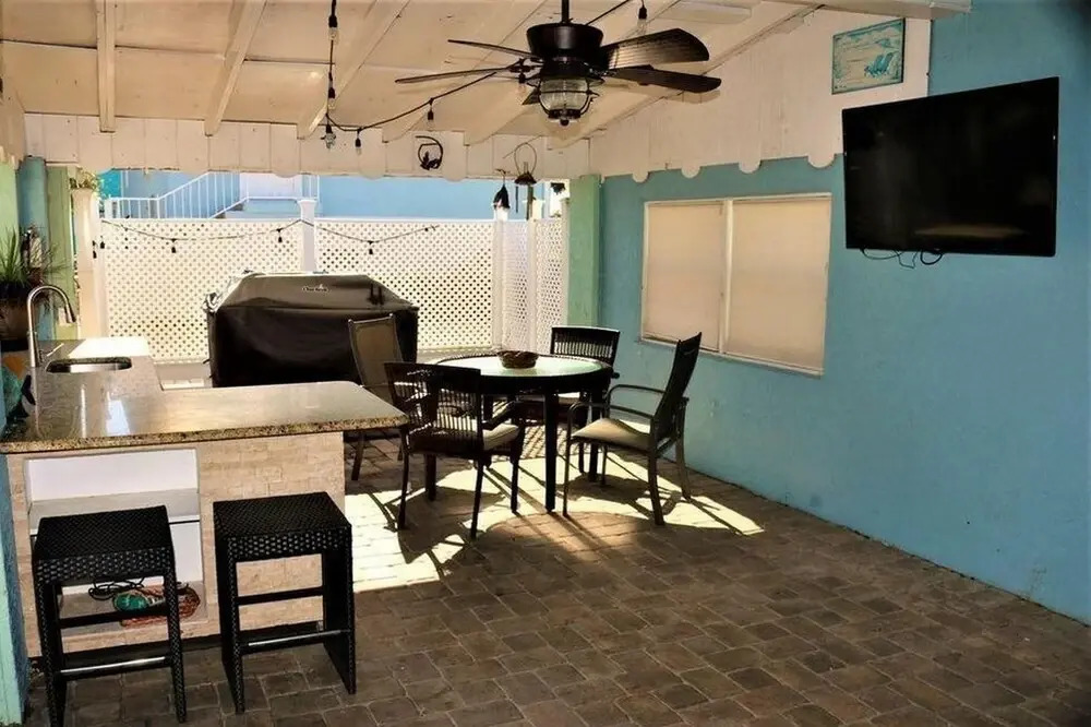 4431 Estero House