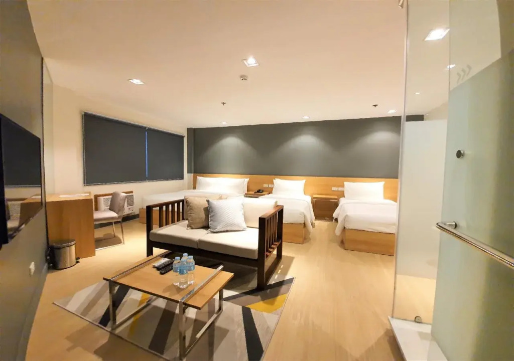 Real Suites