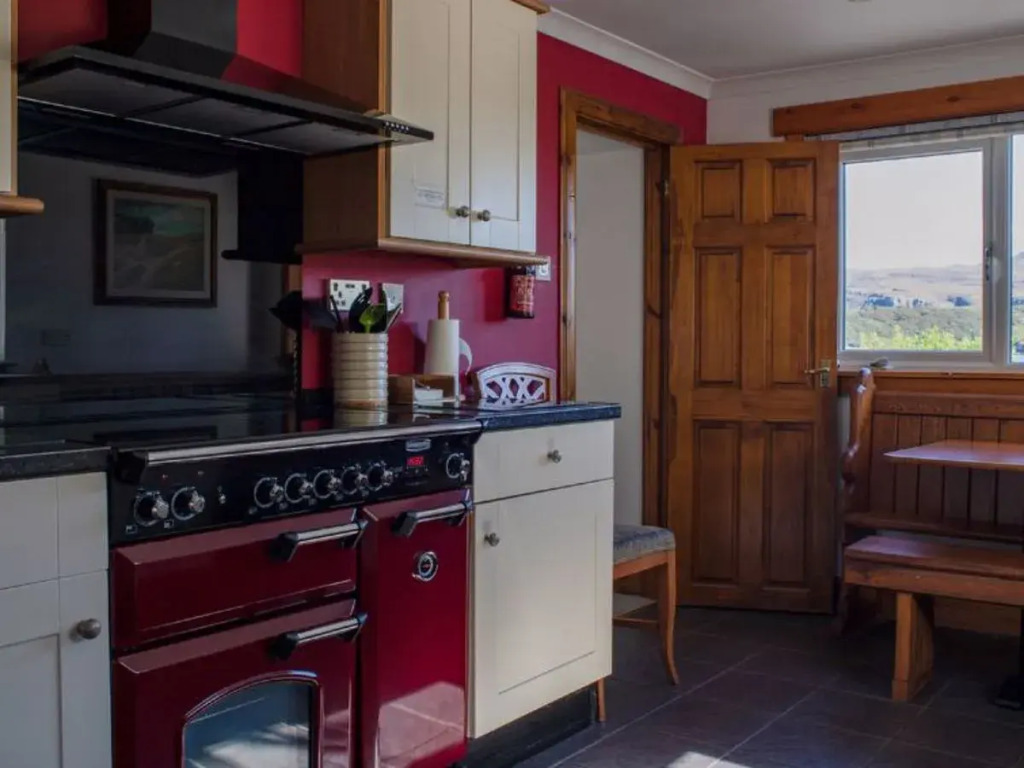 Holiday Home Viewfield by Interhome