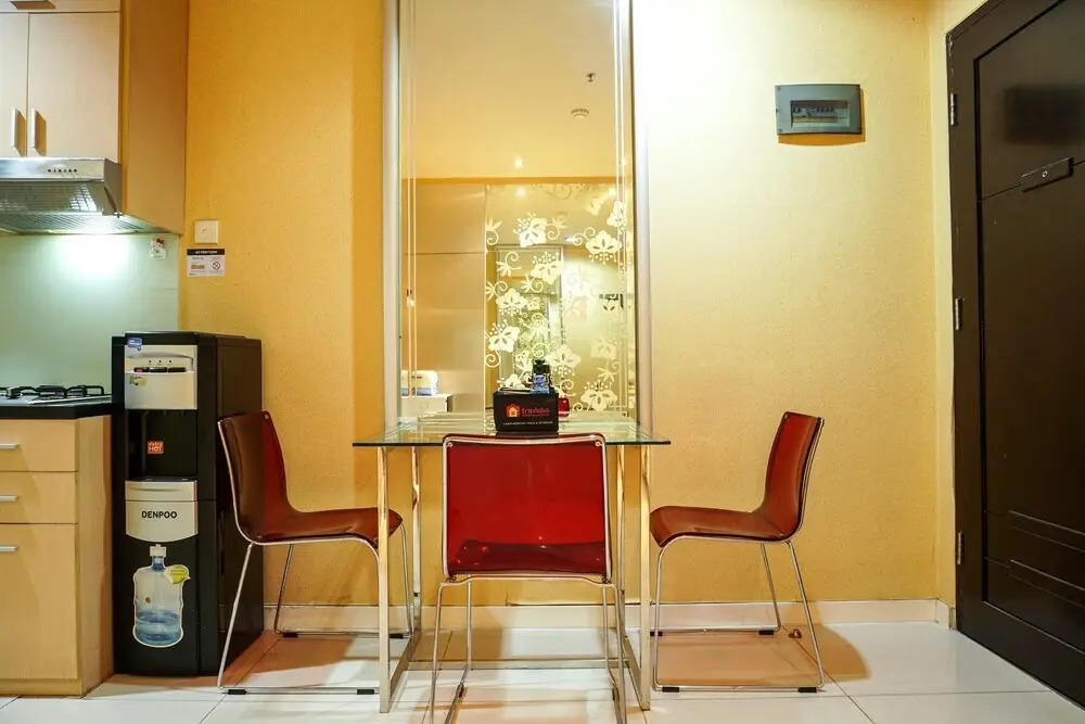 Trendy & Relaxing 2BR at The Suite Metro Apartment