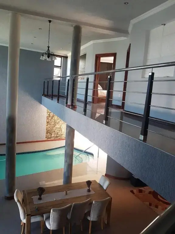Mangie Villa