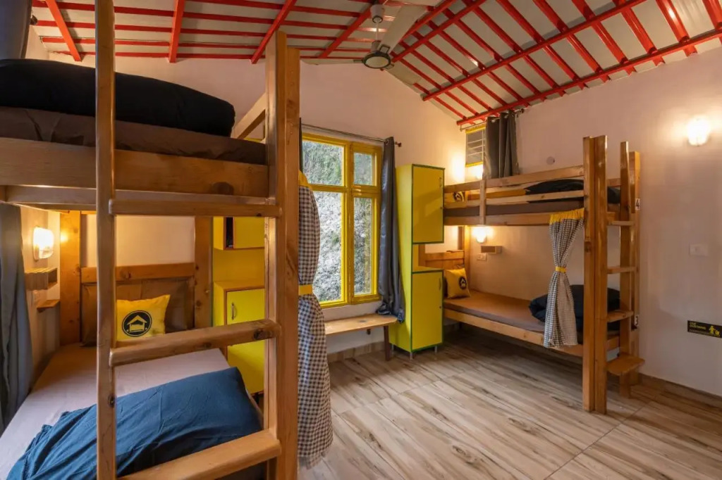 The Hosteller Mussoorie By the Streamside, Kempty