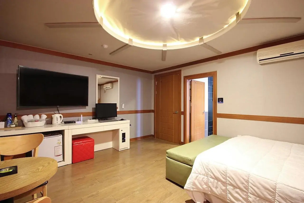 A+ Motel