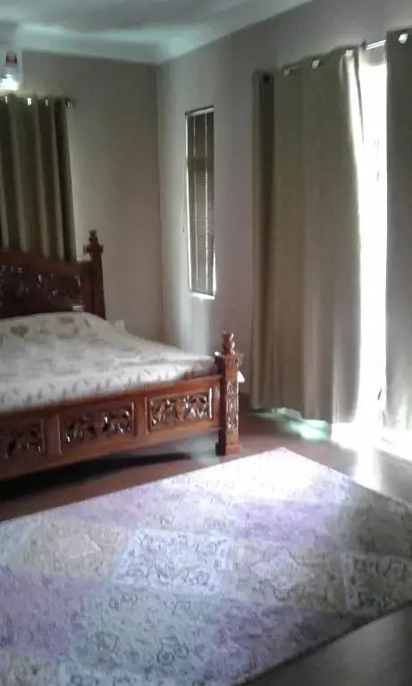 Rose Guest House