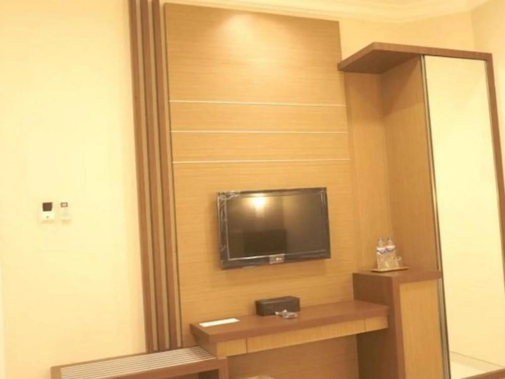 Life Emerald Hotel Surabaya