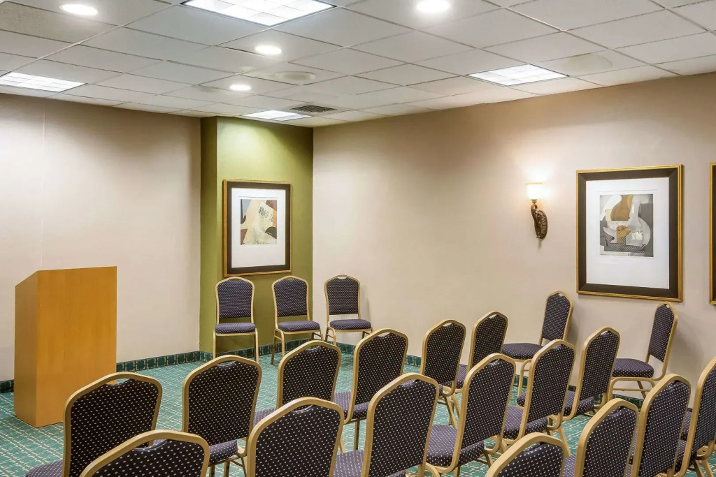 Chester Hotel and Conference Center