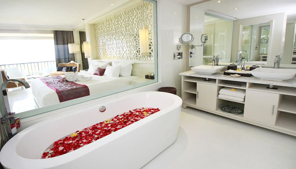 The Rich Prada Bali