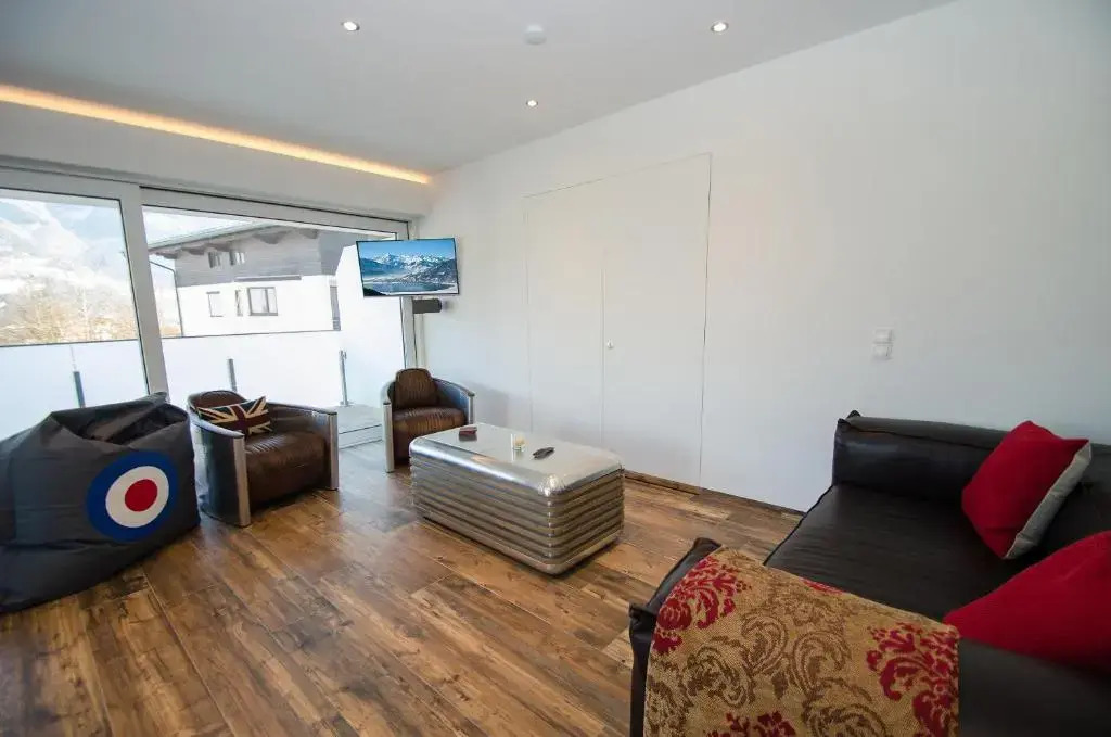 Superb Alpine Lodges by All in One Apartments